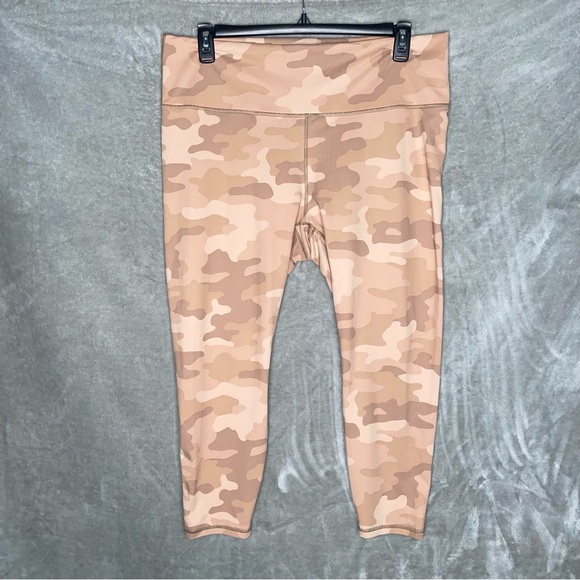Fabletics Tan Camo Women's Leggings - Picture 2 of 7